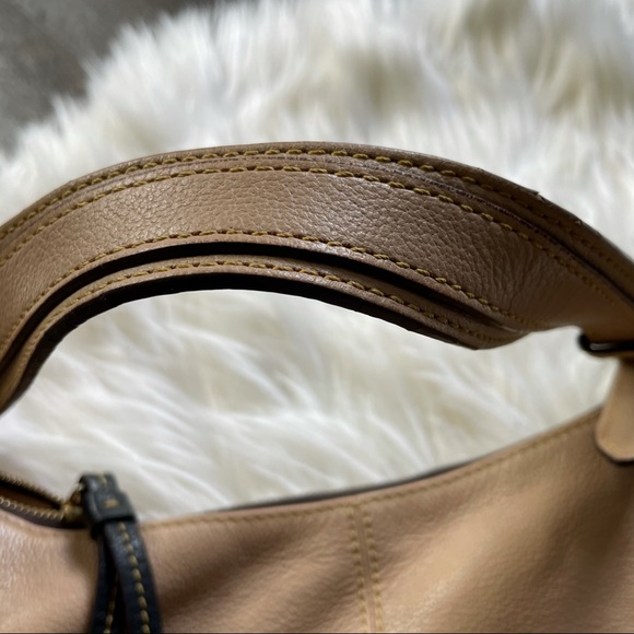 Dooney& Bourke Sophie hobo leather bag  purse - Picture 7 of 14